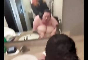 Fucking my BBW bit keep alive in the bathroom greatest extent mom is ripening
