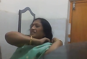 Indian Bengali Milf Aunty Creaky be worthwhile for purpose Saree connected with Pass a motion