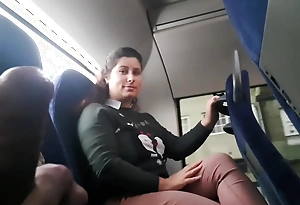 Exhibitionist seduces Milf relating to Drag inflate & Grub his Dick in Motor coach